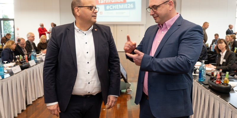 Chemie-Tarifrunde: Arbeitgeber fordern Kurswechsel in beispielloser Strukturkrise - Foto: presseportal.de
