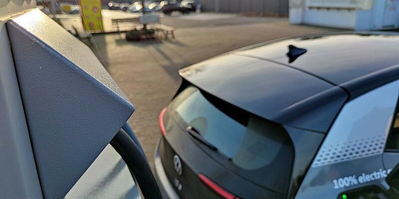 E-Auto-Ladestation (Archiv) - Foto: via dts Nachrichtenagentur