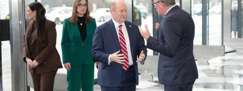 Eine US-Delegation kritisiert Trump beim Besuch in Dänemark.  - Foto: Sebastian Elias Uth/Ritzau Scanpix Foto/AP/dpa