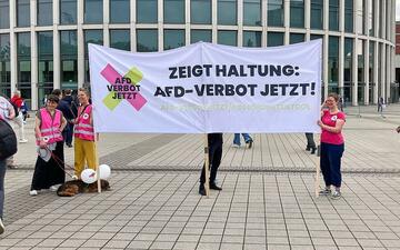 Protest für AfD-Verbot (Archiv) - Foto: via dts Nachrichtenagentur