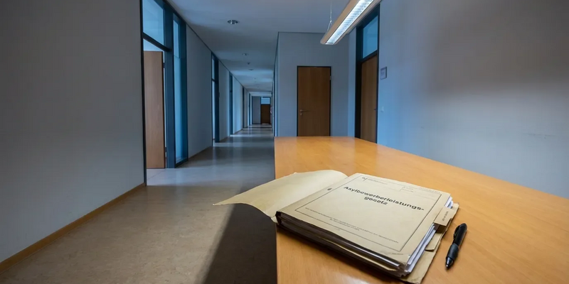 Bürgergeld-Stopp für Ukraine-Flüchtlinge: Bundestag berät scharfe Kürzungen - Foto: über boerse-global.de