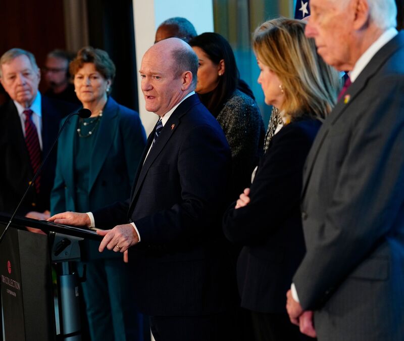 Eine Gruppe US-Parlamentarier ist nach Dänemark gereist. - Foto: Ida Marie Odgaard/Ritzau Scanpix Foto via AP/dpa