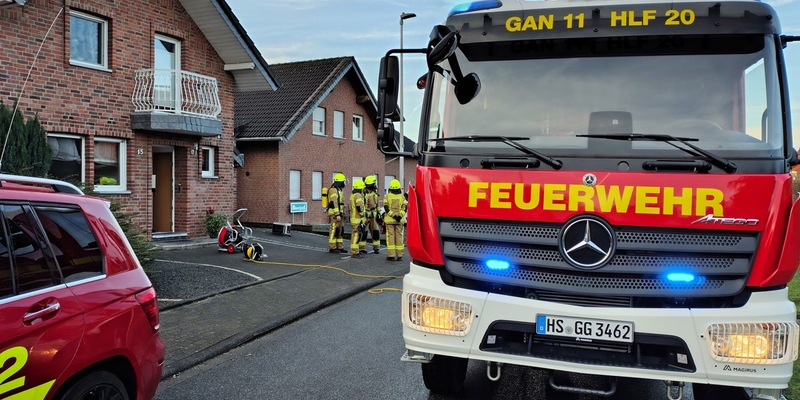 FW Gangelt: Eine Verletzte Person bei Küchenbrand - Foto: presseportal.de