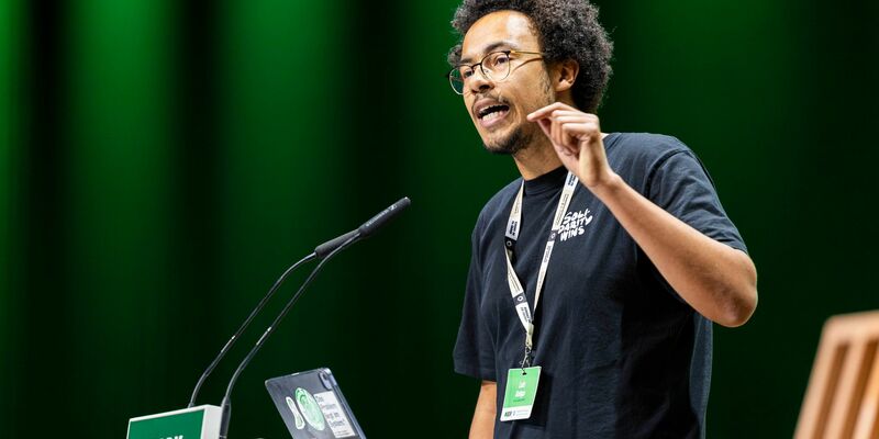 Der Grüne-Jugend-Chef Luis Bobga sorgt mit einer Beschimpfung des Bayerischen Ministerpräsidenten Markus Söder für Rücktrittsforderungen aus der CSU. (Archivbild) - Foto: Michael Matthey/dpa