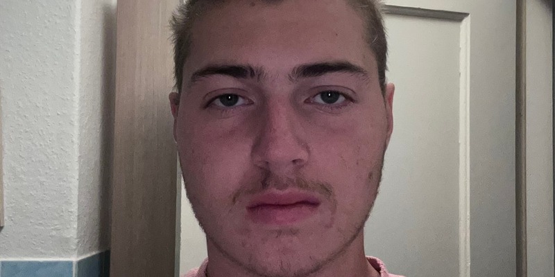 POL-HH: 260117-2. Vermisstenfahndung nach 18-Jährigem aus Hamburg-Altona-Altstadt - Foto: presseportal.de