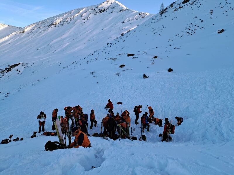 Rettungskräfte waren am Finsterkopf im Einsatz.  - Foto: ---/Hundestaffel Bergrettung/dpa