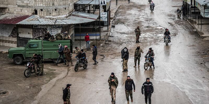 Beobachter befürchten, die anhaltenden Spannungen zwischen den kurdischen Kräften und der Regierung könnten zu einem größeren Konflikt führen. (Archivbild) - Foto: Moawia Atrash/dpa