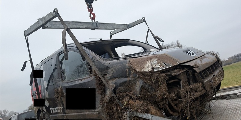POL-PDLD: Trunkenheitsfahrt endet mit Verkehrsunfall - Foto: presseportal.de