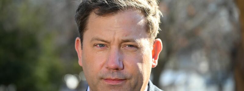 Vizekanzler Lars Klingbeil (SPD) meint, man dürfe sich nicht erpressen lassen. (Archivbild) - Foto: Soeren Stache/dpa