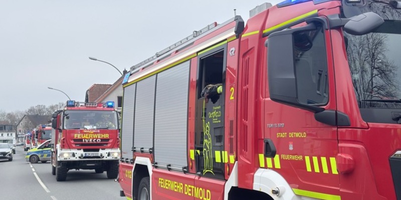 FW-DT: Gemeldete Explosion in Mehrfamilienhaus - Foto: presseportal.de
