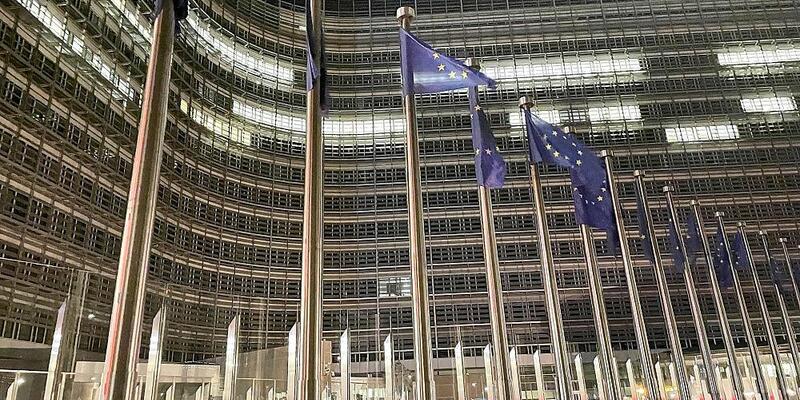 EU-Fahnen (Archiv) - Foto: via dts Nachrichtenagentur
