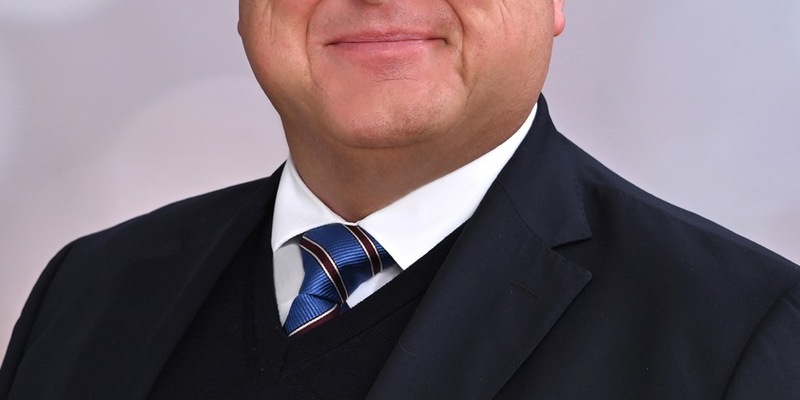 Apothekenreform bietet Entwicklungschancen, lässt Unterfinanzierung der Apotheken aber völlig offen / Fortbildungskongress pharmacon - Foto: presseportal.de