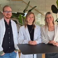 Akne ist kein Teenagerproblem: Molekularbiologin Dr. Elissa Kleiser verrät, wie moderne Phagenforschung Betroffenen einen neuen Ausweg eröffnet - Foto: presseportal.de