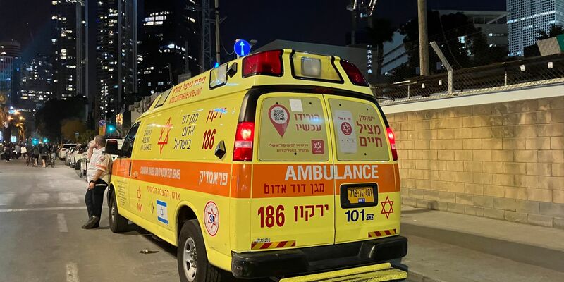 In Israel sind mehr als 50 Kinder laut einem Rettungsdienst nach einem bislang ungeklärtem Vorfall in Krankenhäuser gebracht worden. (Symbolbild) - Foto: Cindy Riechau/dpa