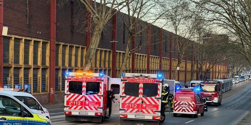 FW-BO: Zwei Verkehrsunfälle mit Bogestra-Bussen auf der Alleestraße - insgesamt acht Verletzte - Foto: presseportal.de