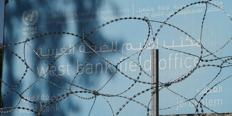 Bereits im Dezember wurde eine israelische Flagge über dem Gebäude gehisst (Archivbild). - Foto: Nir Alon/ZUMA Press Wire/dpa