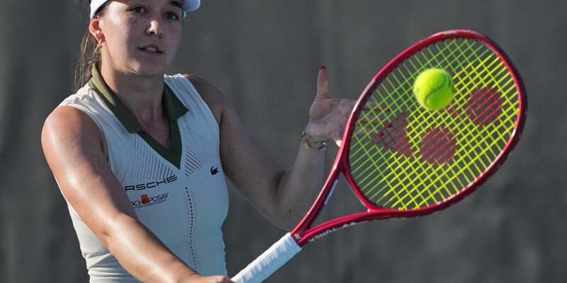 Eva Lys erlebte bei den Australian Open eine bittere Enttäuschung. - Foto: Dar Yasin/AP/dpa