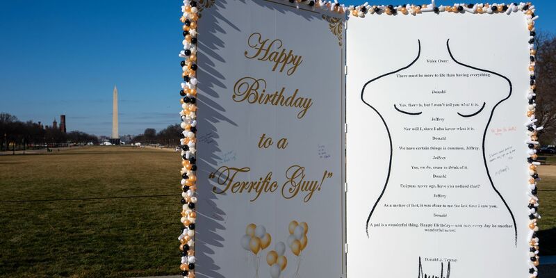 Bis heute sorgt der Fall des verurteilten und in seiner Zelle gestorbenen Sexualstraftäters Jeffrey Epstein für wilde Spekulationen.  - Foto: Andrew Leyden/ZUMA Press Wire/dpa