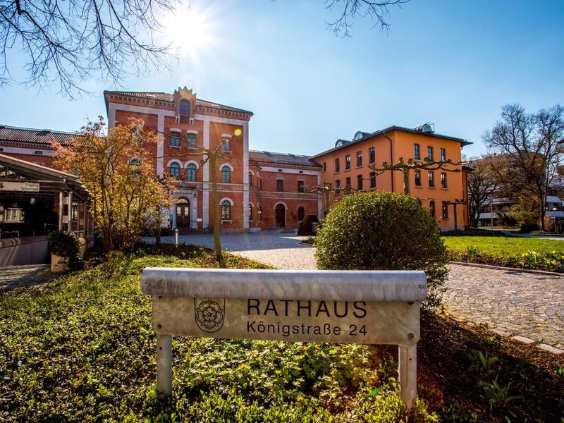 Cloud-Migrationsprojekt: Stadt Rosenheim modernisiert Verwaltung, Stadtgesellschaften und Schulen mit conet - Foto: presseportal.de