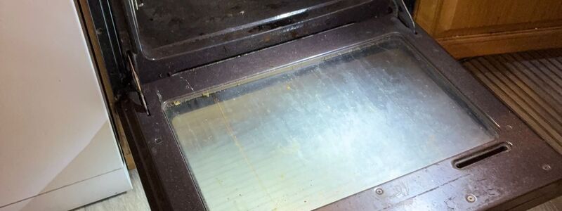 Den Backofen solle man nun nicht mehr für Lebensmittel benutzen, so die Polizei. - Foto: Drexler/Polizeiinspektion Schwandorf/dpa