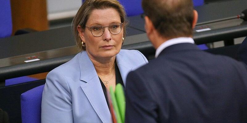 Stefanie Hubig und Alexander Dobrindt (Archiv) - Foto: via dts Nachrichtenagentur