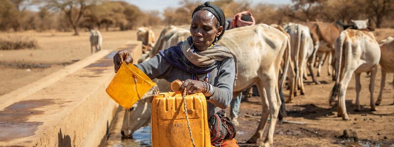 Selbst dort, wo Wassermengen stabil scheinen, schrumpft der tatsächlich nutzbare Anteil unter anderem aufgrund von Verschmutzung. - Foto: -/UNU-INWEH/dpa