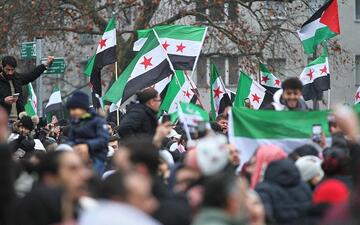 Syrer in Deutschland feiern den Sturz von Assad in Syrien (Archiv) - Foto: via dts Nachrichtenagentur