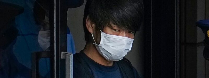 Ein Gericht hat Abes Attentäter zu lebenslanger Haft verurteilt. (Archivbild)  - Foto: Nobuki Ito/Kyodo News/AP/dpa