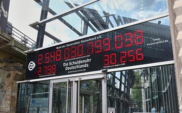 Schuldenuhr (Archiv) - Foto: via dts Nachrichtenagentur
