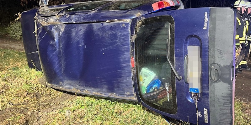 POL-SO: Auto überschlägt sich - Verdacht auf Drogenkonsum - Foto: presseportal.de