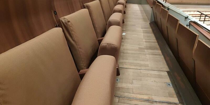 Sitze in einem Zuschauersaal (Archiv) - Foto: via dts Nachrichtenagentur