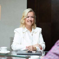 Wenn Vermögen, Kinder und Karriere auf dem Spiel stehen: Familienanwältin Martina Ammon handelt, bevor der Rosenkrieg beginnt - Foto: presseportal.de