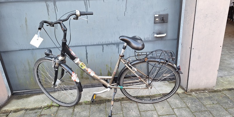 POL-WHV: Polizei bittet um Hinweise zum Eigentümer eines sichergestellten Fahrrades - Foto: presseportal.de