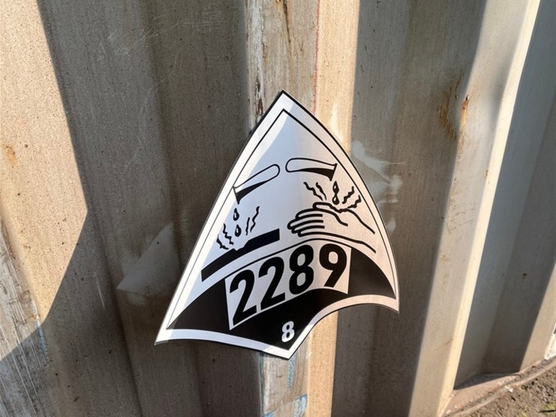 PP-ELT: Containerkontrolle im Hafen Germersheim mit mehreren Mängeln - Foto: presseportal.de