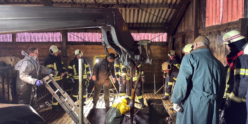 FW-AUR: Großtierrettung auf landwirtschaftlichem Anwesen - Foto: presseportal.de