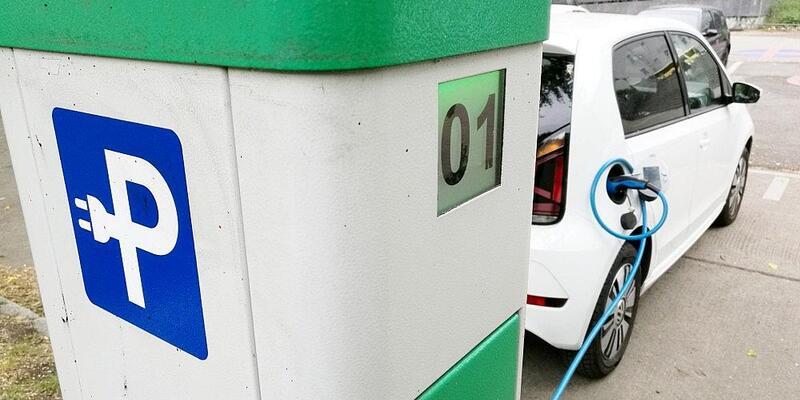 E-Auto-Ladestation (Archiv) - Foto: via dts Nachrichtenagentur