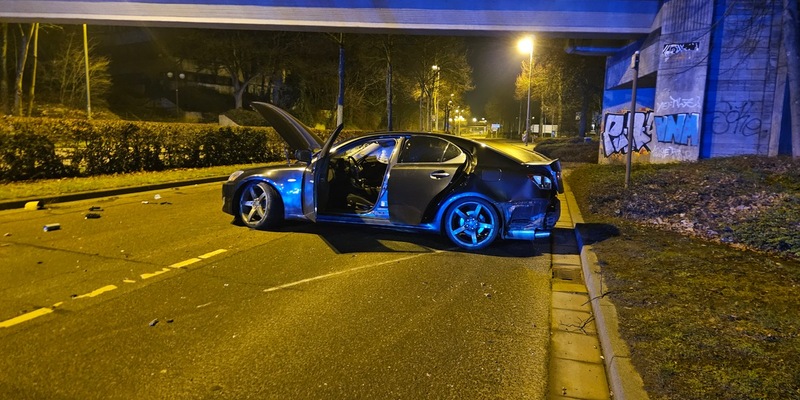 FW-MH: Verkehrsunfall auf der Bergstraße - Foto: presseportal.de