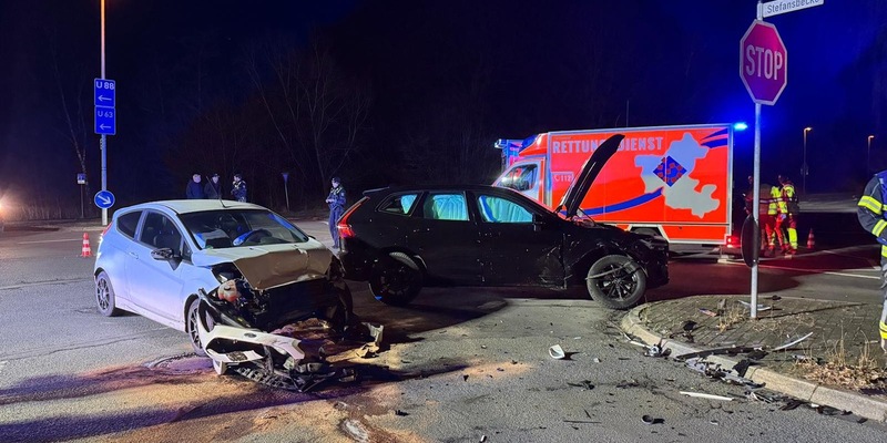 FW-EN: Verkehrsunfall auf Gevelsberger Straße - Foto: presseportal.de
