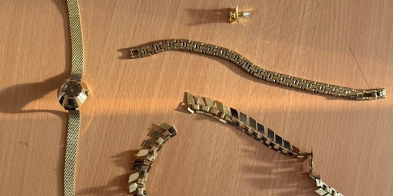 POL-UN: Werne - Polizei sucht Schmuck-Eigentümerin - Foto: presseportal.de