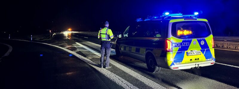 Bei einer Unfallserie auf der A 44 sind drei Menschen ums Leben gekommen und mindestens elf verletzt worden. - Foto: Christian Müller/TNN/dpa