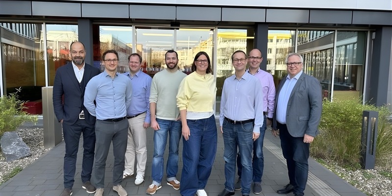 Rheinbahn AG modernisiert Fahrdienstkommunikation mit digitaler Fahrdienst-App von Avenga - Foto: presseportal.de