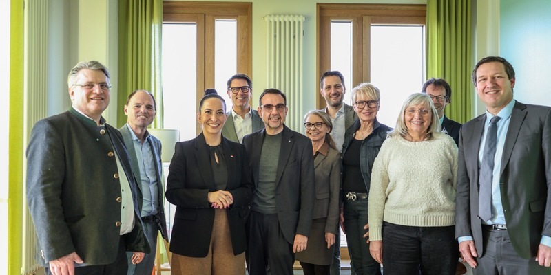 Vorstand der CSU-Landtagsfraktion vor Ort in Unterfranken - Wirtschaft, Trinkwasserversorgung und Soziales im Fokus - Foto: presseportal.de