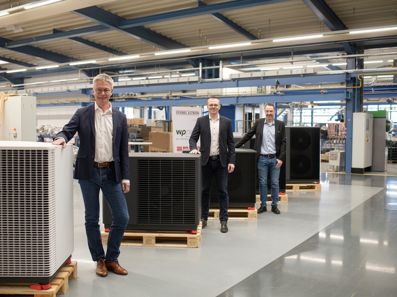 Wärmepumpen-Fertigung von Stiebel Eltron in Höxter (NRW) läuft an | Willkommen in der Achterbahn - Foto: presseportal.de