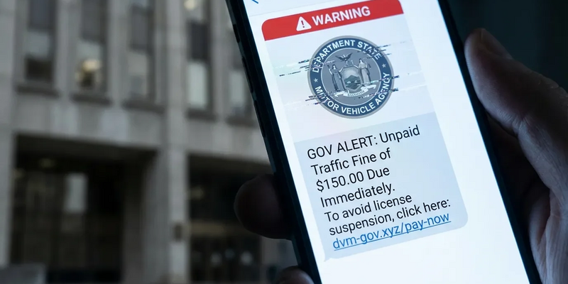 Smishing-Welle: Betrüger geben sich weltweit als Behörden aus - Foto: über boerse-global.de