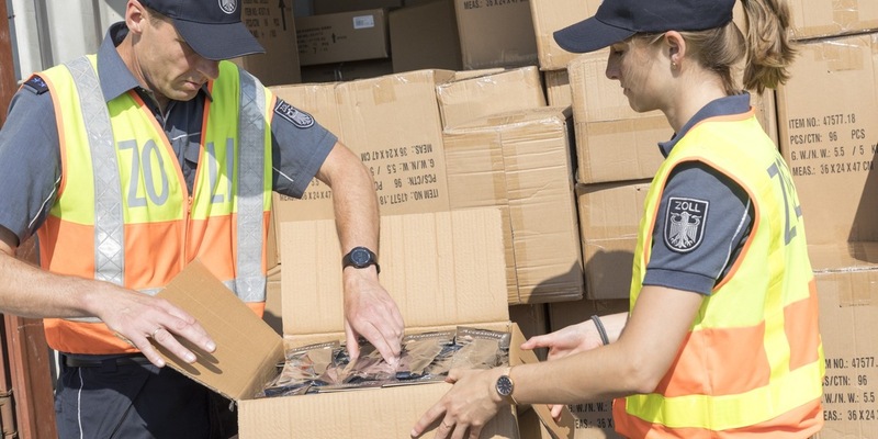 HZA-N: Internationaler Zolltag am 26.01.2026: ZOLL schützt die Gesellschaft durch Wachsamkeit und Engagement - Foto: Zoll, presseportal.de