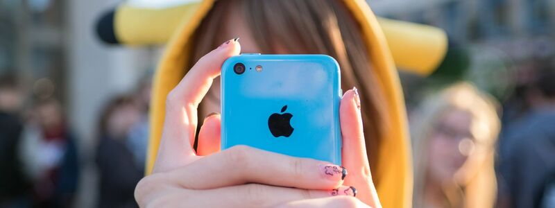 2016 ein großer Hype: Das Smartphone-Spiel «Pokémon Go», bei dem man virtuelle Monster in realer Umgebung fangen konnte. (Archivbild) - Foto: picture alliance / dpa