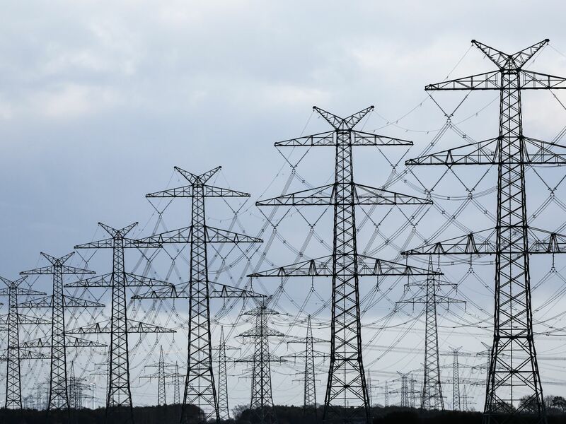 Ein Investitionsziel in Deutschland: Beim Stromnetzbetreiber Tennet stiegen ausländische Staatsfonds ein. - Foto: Christian Charisius/dpa