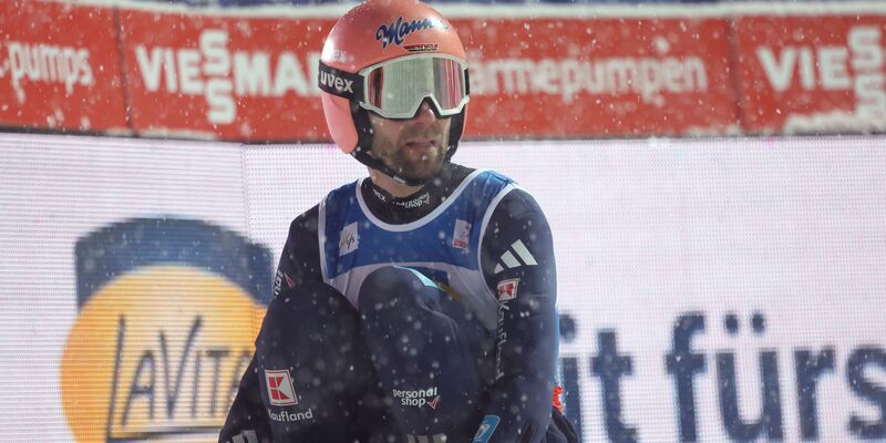 Pius Paschke und die DSV-Adler verpassen das Treppchen. - Foto: Karl-Josef Hildenbrand/dpa
