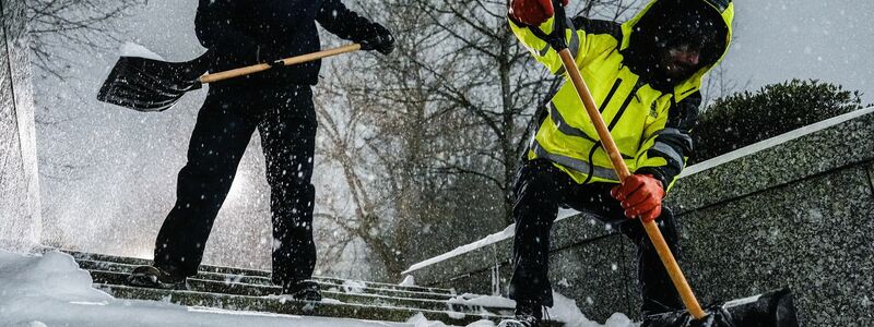 Mehr als eine Million Haushalte in den USA waren am Nachmittag (Ortszeit/Washington D.C.) ohne Strom. - Foto: Julia Demaree Nikhinson/AP/dpa
