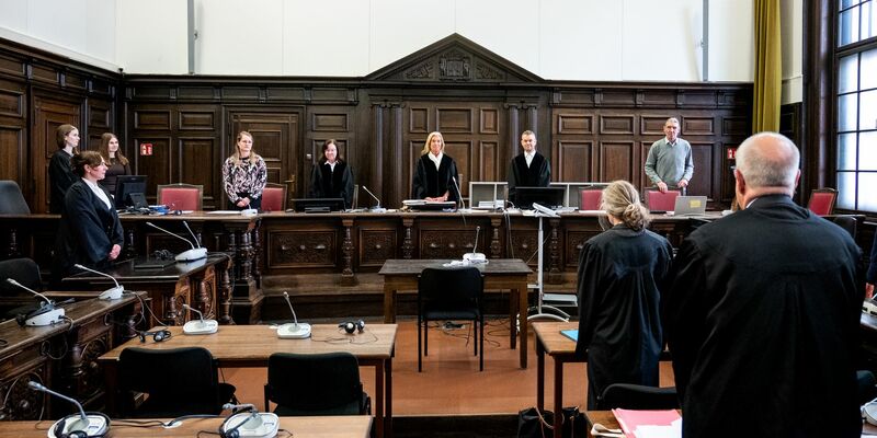 Am Montag könnte das Urteil verkündet werden. (Archivbild) - Foto: Daniel Bockwoldt/dpa